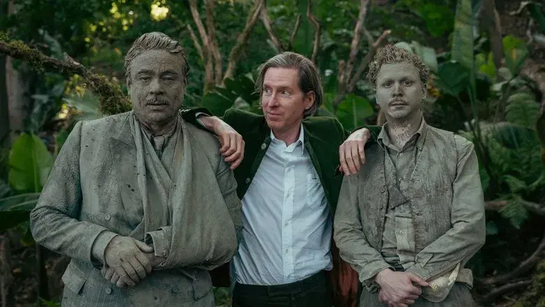 La trama fenicia - Fondo