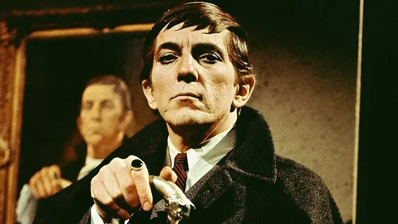 Dark Shadows - Fondo