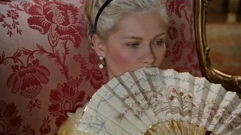 María Antonieta - Fondo