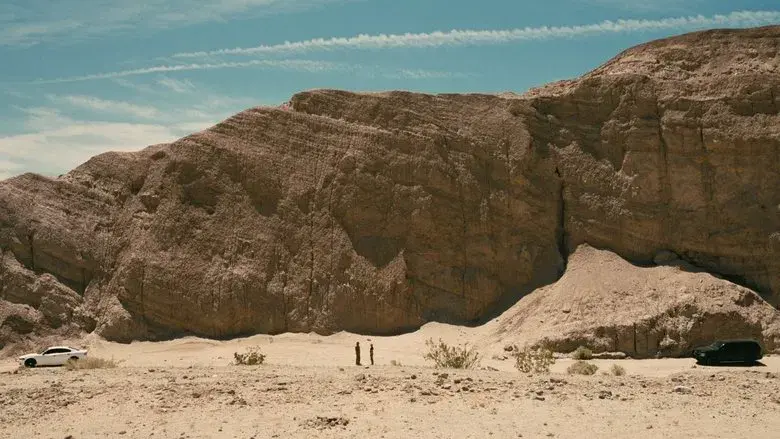 Una batalla tras otra - Fondo