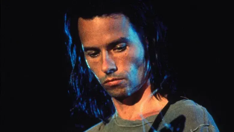 A Slipping Down Life - Fondo