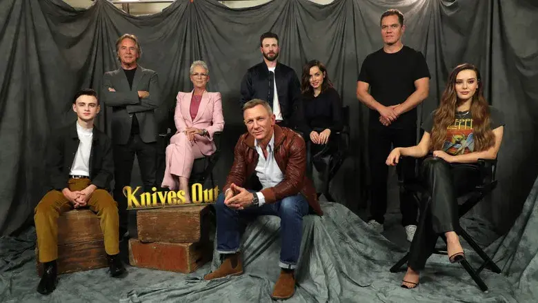 Puñales por la espalda - Fondo