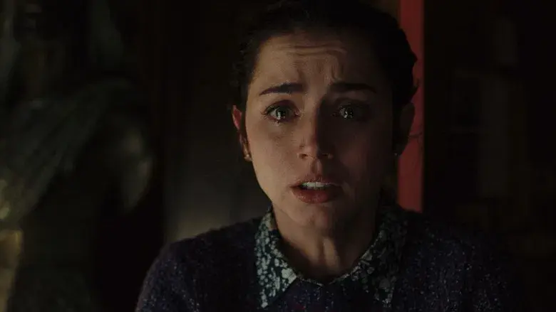 Puñales por la espalda - Fondo