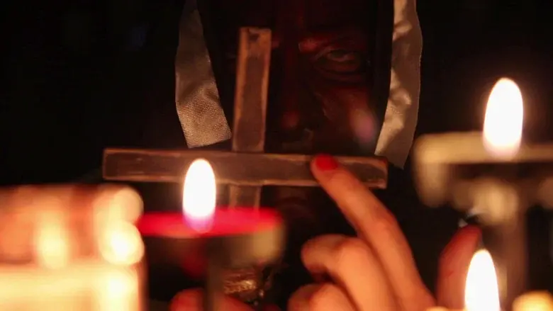 Bloody Bloody Bible Camp - Fondo