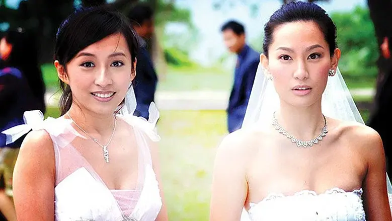 情越雙白線 - Fondo