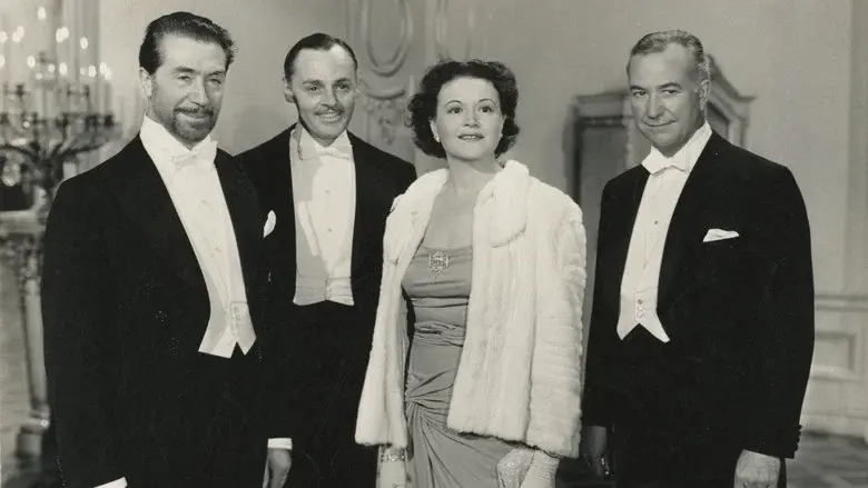 Misión en Moscú - Fondo