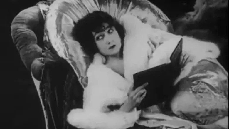 A Trip to Paramountown - Fondo