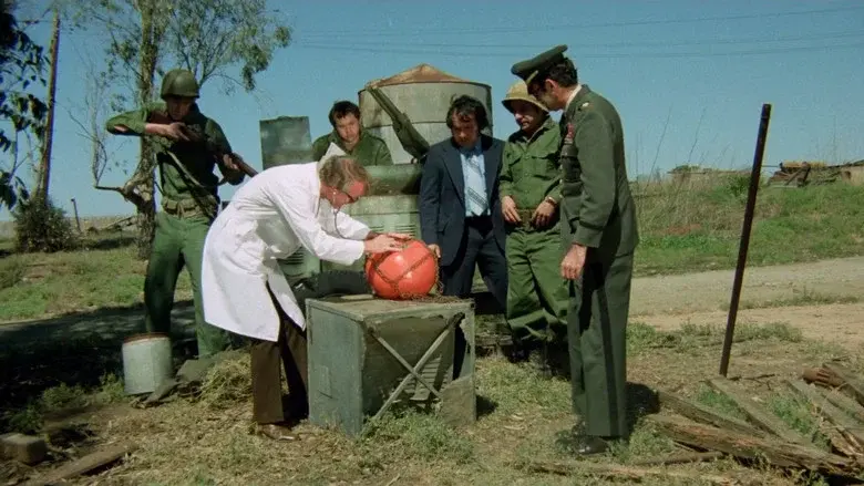 El ataque de los tomates asesinos - Fondo