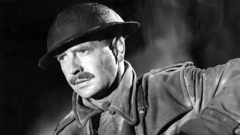 Vida y muerte del Coronel Blimp - Fondo