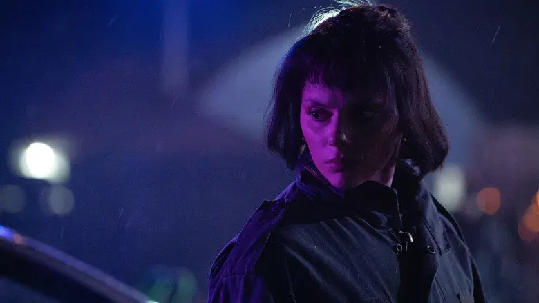 Whistle: El silbido del mal - Fondo