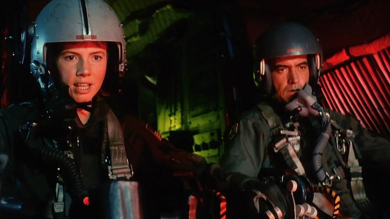 Misiles al Amanecer - Fondo