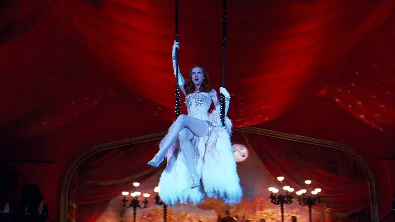 Moulin Rouge - Fondo