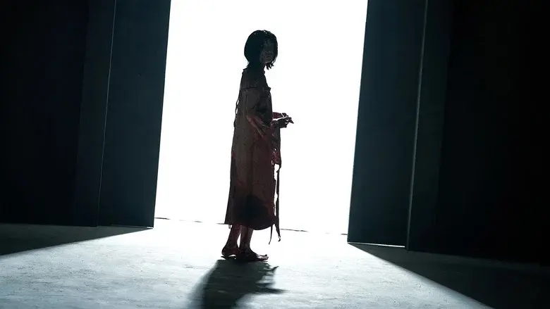 The Witch: Part 2. The Other One - Fondo