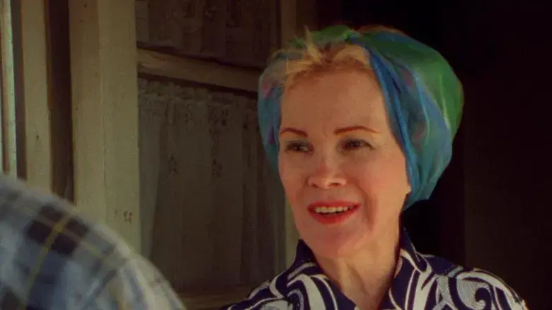 Skinned Alive - Fondo