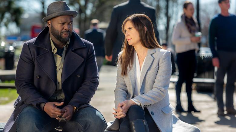 Los Misterios de Hailey Dean: Un matrimonio hecho - Fondo