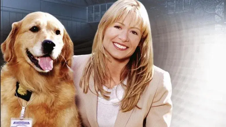 Sue Thomas: F.B.Eye - Backdrop