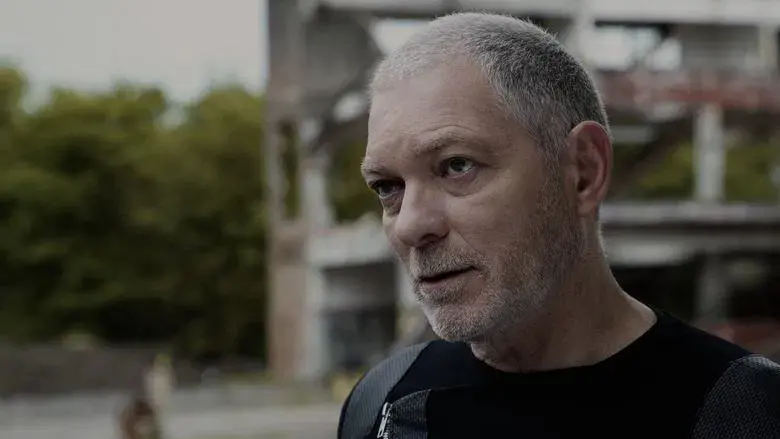 Control Zeta - Fondo