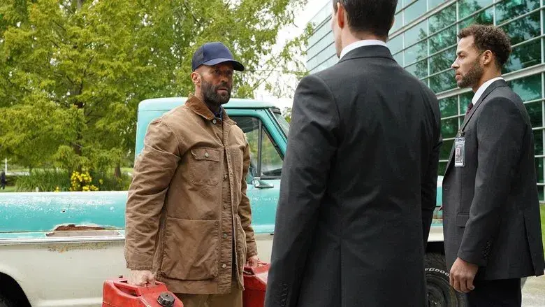 Beekeeper: El protector - Fondo