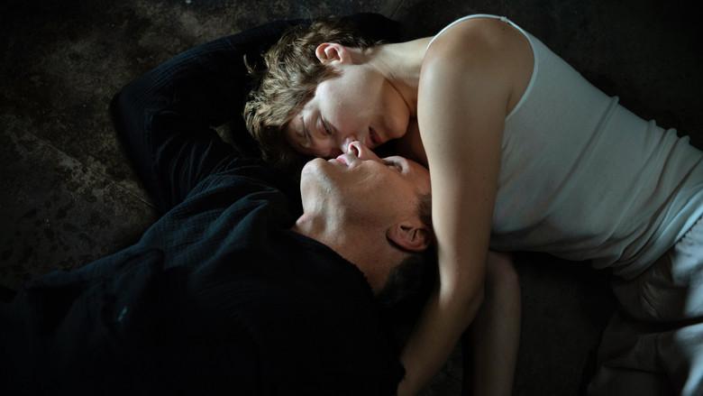 Crímenes del futuro - Fondo