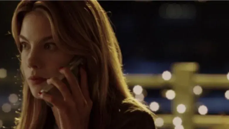 Kiss Kiss Bang Bang - Fondo