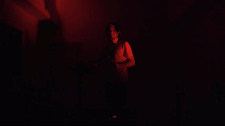 Bo Burnham: Inside - Fondo