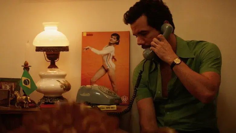 El agente secreto - Fondo