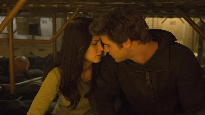 Los Juegos del Hambre: Sinsajo - Parte 2 - Fondo