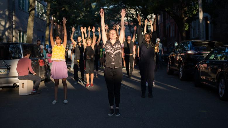 Madeline's Madeline - Fondo