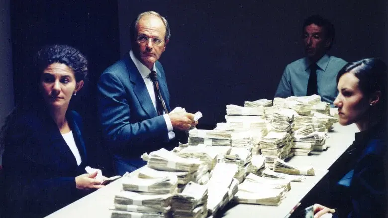 Las consecuencias del amor - Fondo