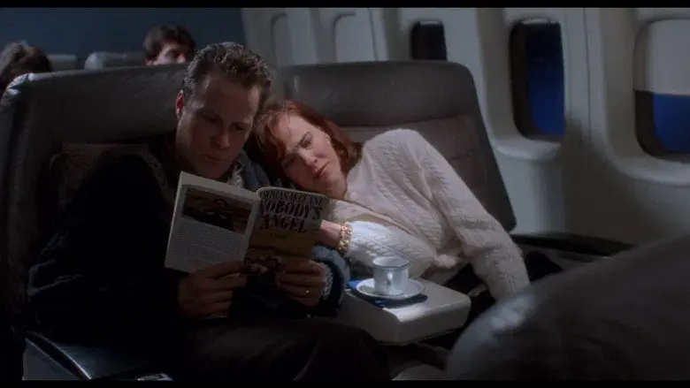 Solo en casa - Fondo