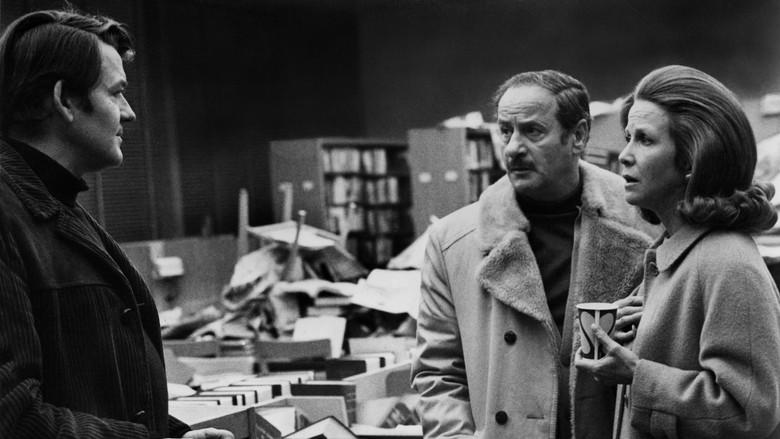 The People Next Door - Fondo