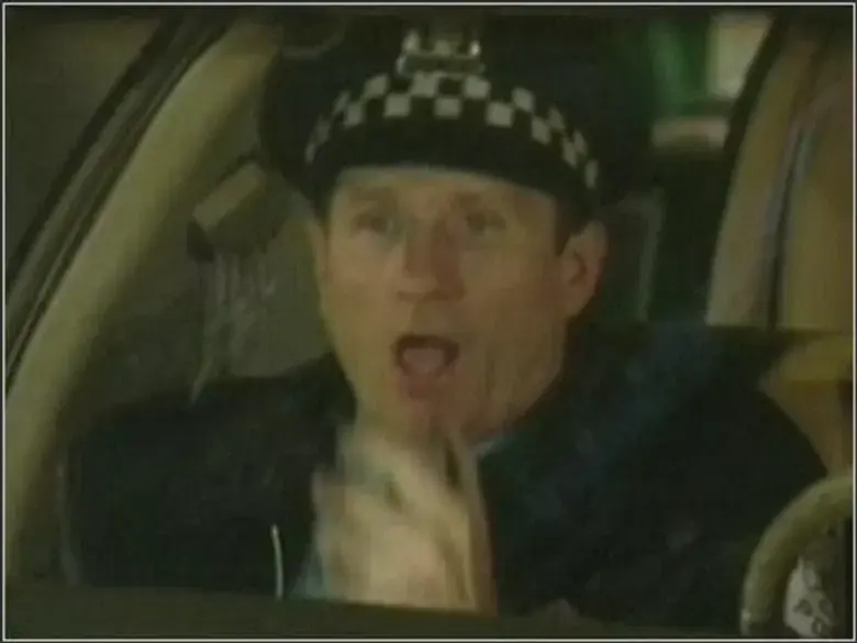 El hábito no hace a Kelly