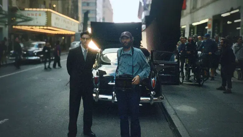 Marty Supreme - Fondo