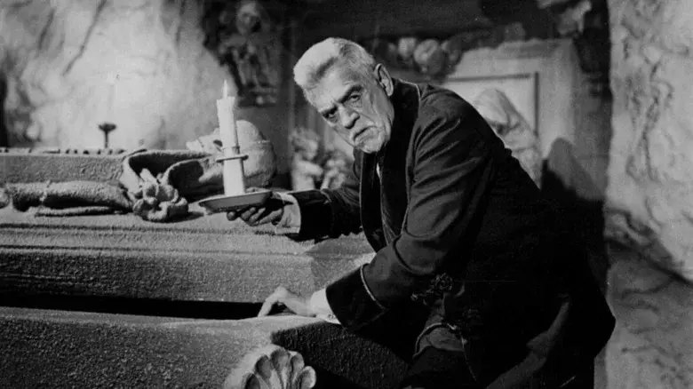 Frankenstein 1970 - Fondo
