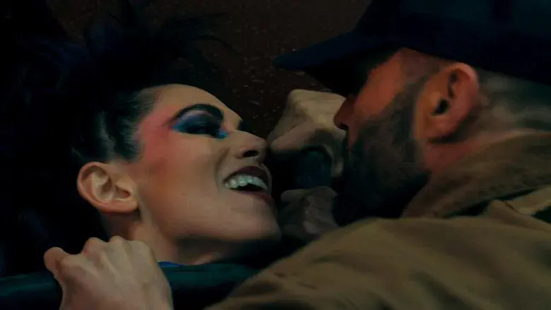 Beekeeper: El protector - Fondo