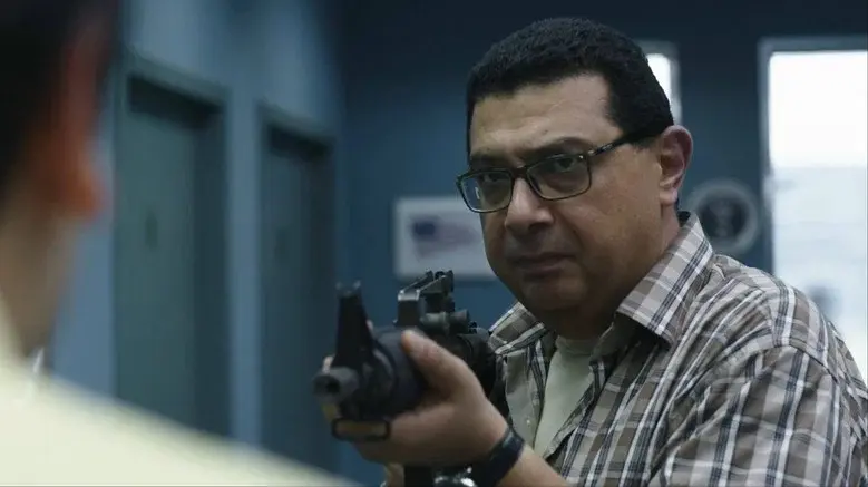 طلق صناعي - Fondo