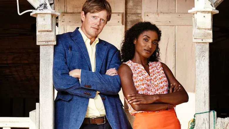 Crimen en el paraíso - Fondo