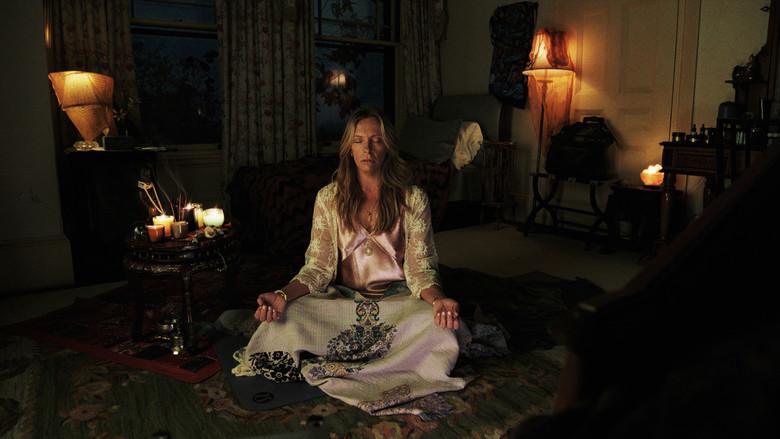 Puñales por la espalda - Fondo