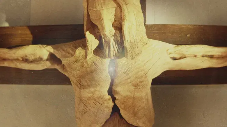 Puñales por la espalda: De entre los muertos - Fondo