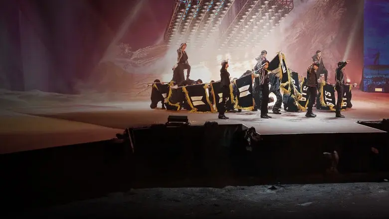 BTS Monuments: Beyond The Star - Fondo