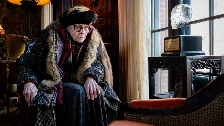 Puñales por la espalda - Fondo