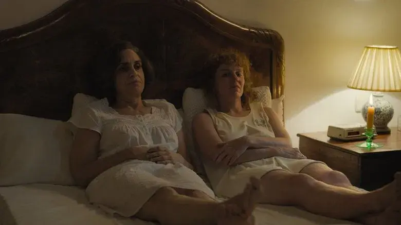 Los pequeños amores - Fondo