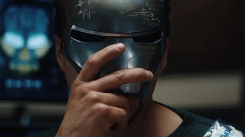 Iron Man - Fondo