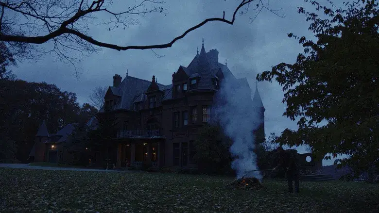 Puñales por la espalda - Fondo