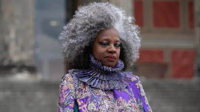 Los Juegos del Hambre: Balada de pájaros cantores y serpientes - Fondo