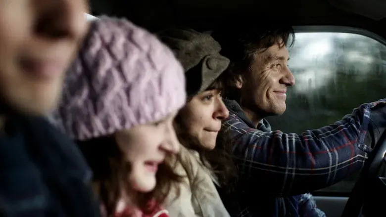 Grown Up Movie Star - Fondo