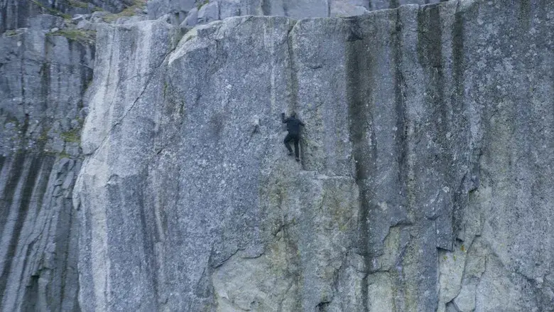 Misión: Imposible - Fallout - Fondo