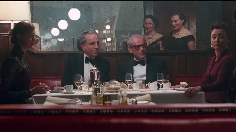 El hilo invisible - Fondo