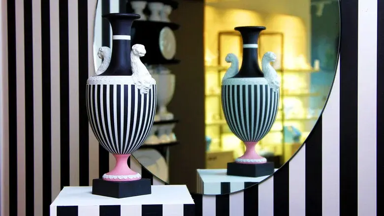 Handmade: By Royal Appointment - Fondo