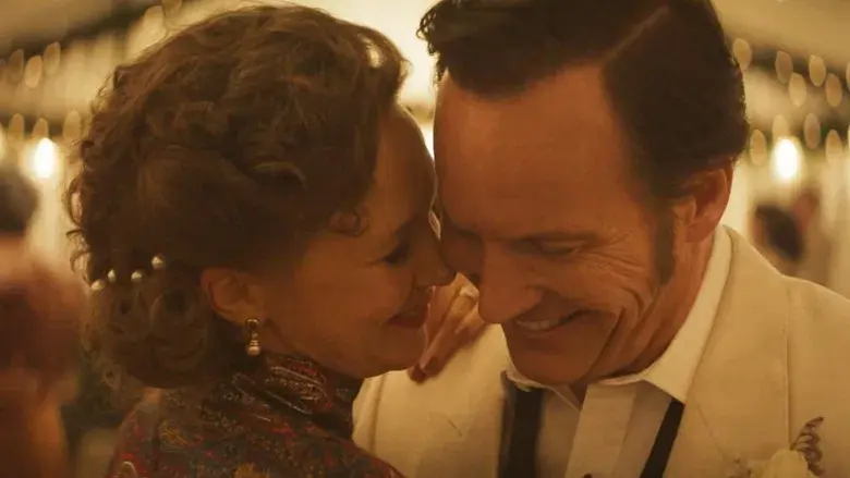 Expediente Warren: El último rito - Fondo